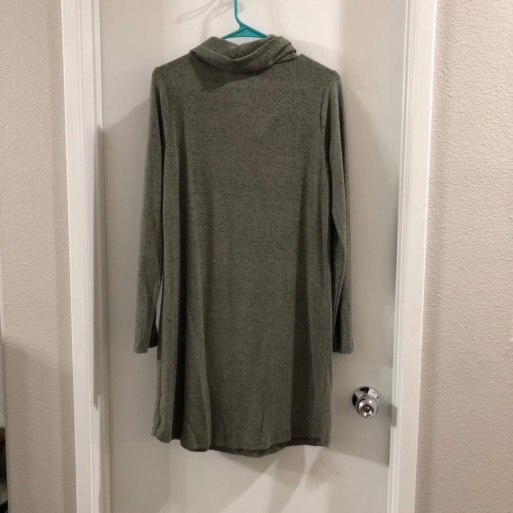 Nine Britton dress